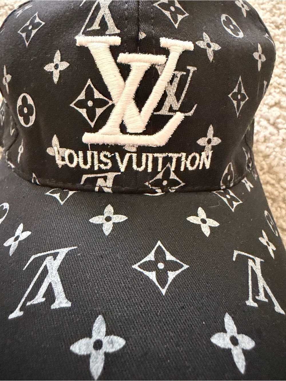Louis Vuitton Black and White Monogram Baseball Cap - Picture 2 of 4